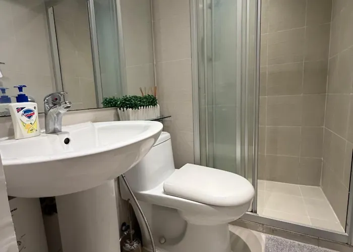 Cozy At Knightsbridge Residences Makati Manila
